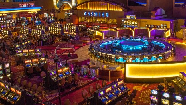 Casino Guru کیسینو میں پوکر گیمز